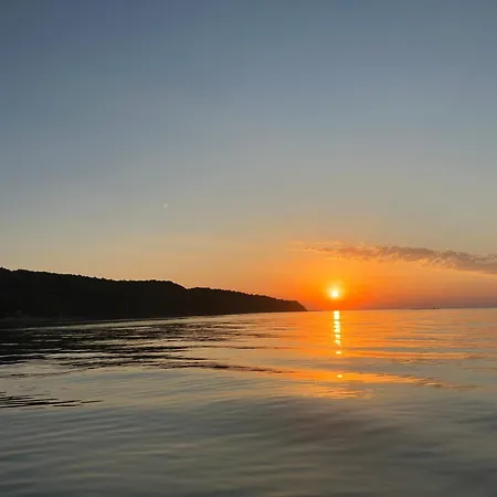 Дом отдыха Rodon Blue *